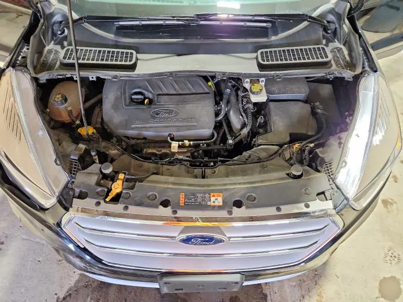 2018 FORD ESCAPE SE  