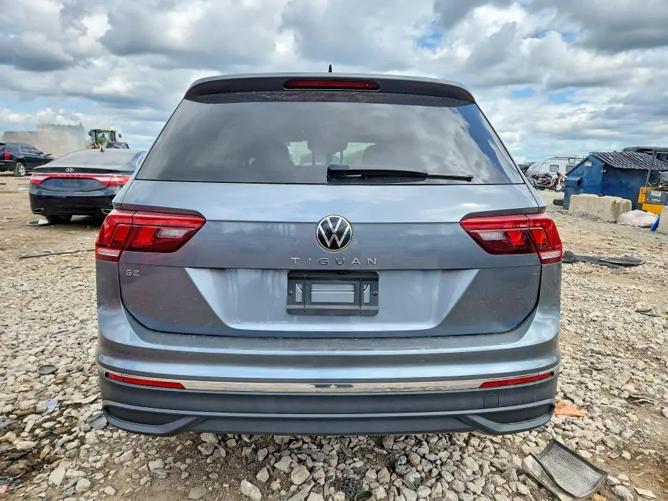2023 VOLKSWAGEN TIGUAN SE  