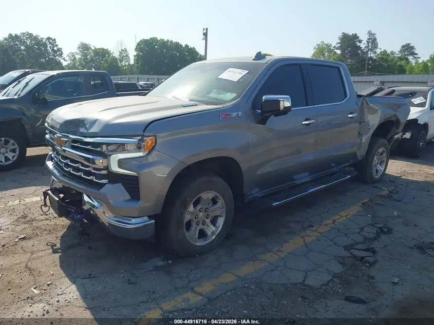 2024 CHEVROLET SILVERADO 1500 4WD  SHORT BED LTZ