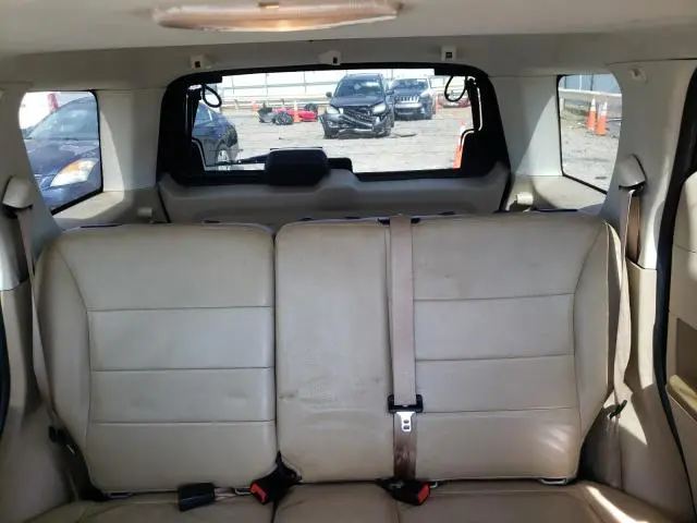 2010 FORD ESCAPE LIMITED  