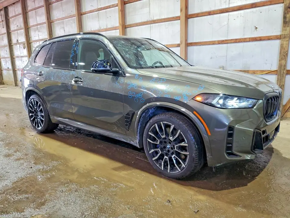 2025 BMW X5 M60I  