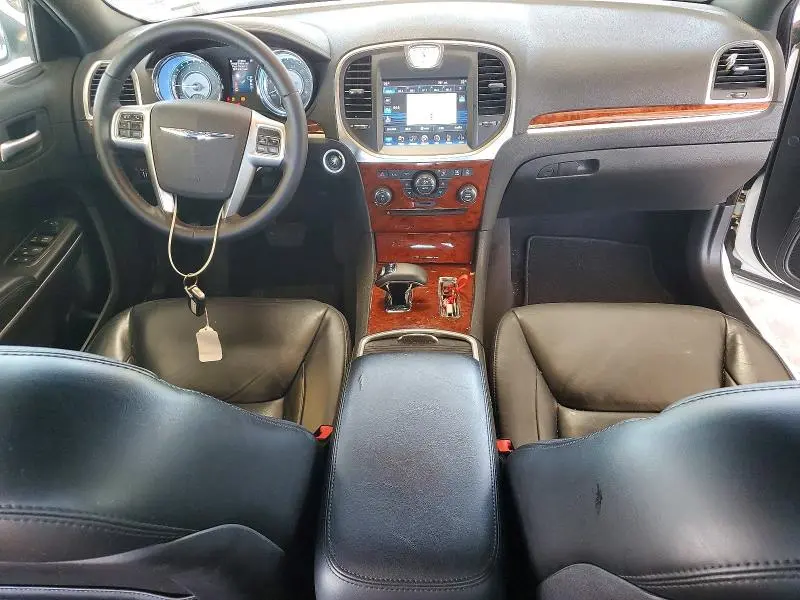 2013 CHRYSLER 300   