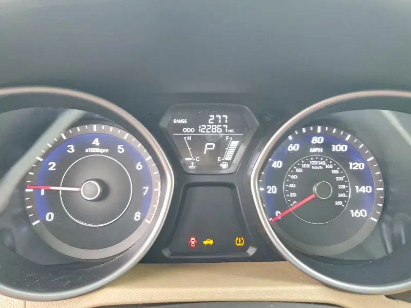2013 HYUNDAI ELANTRA GLS  