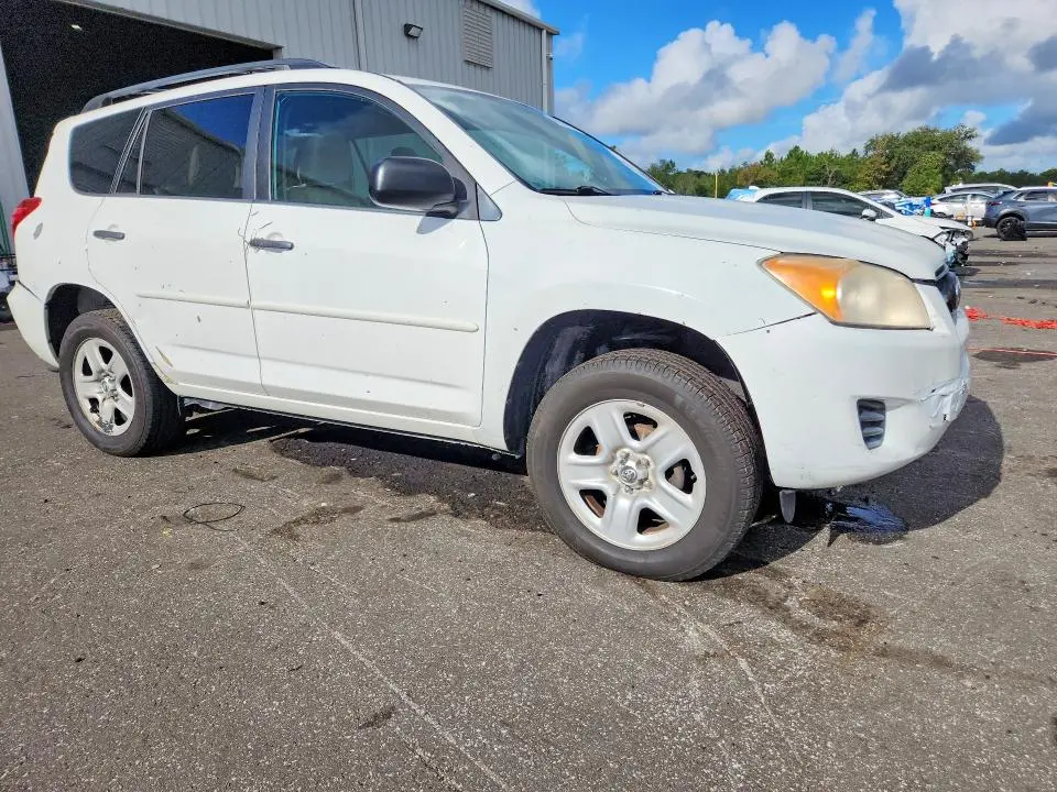 2011 TOYOTA RAV4 BASE  