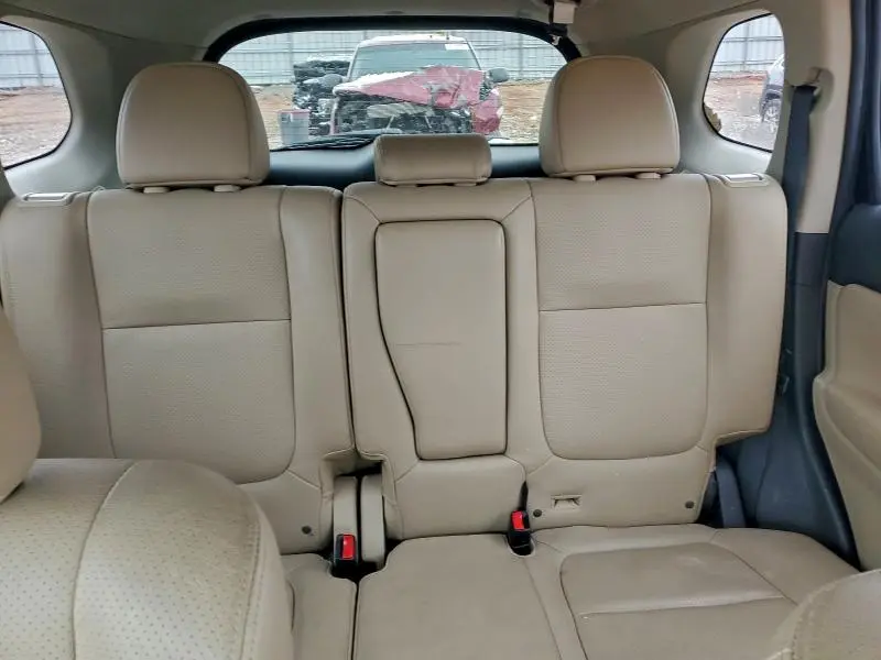 2015 MITSUBISHI OUTLANDER SE  