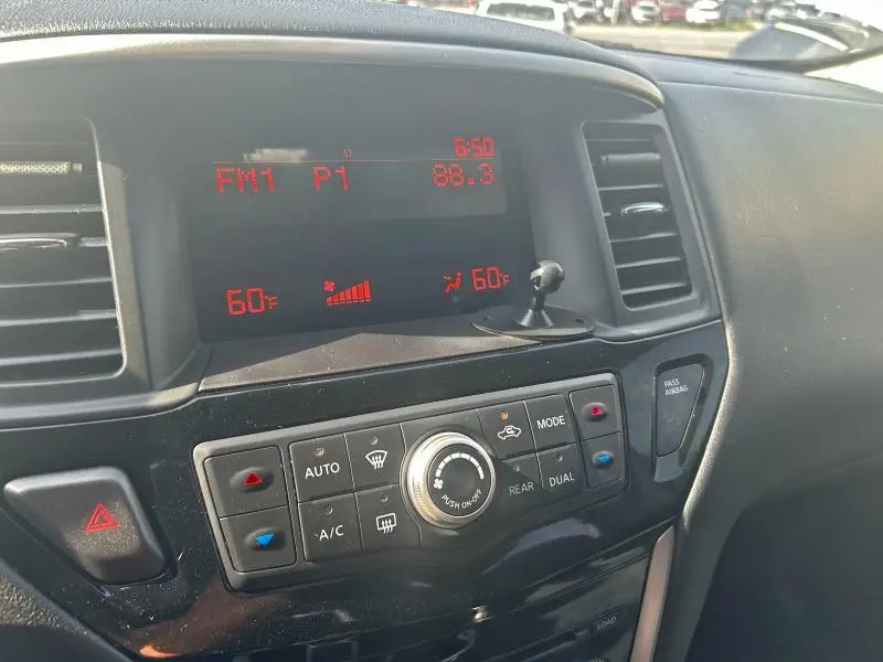 2014 NISSAN PATHFINDER S  