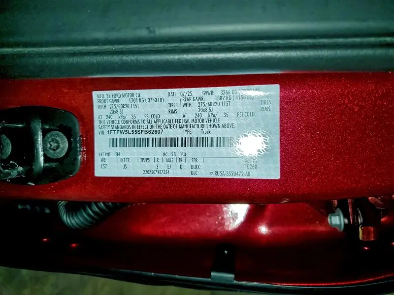 2025 FORD F150 LARIAT  