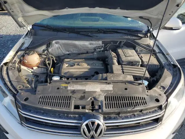 2014 VOLKSWAGEN TIGUAN S  