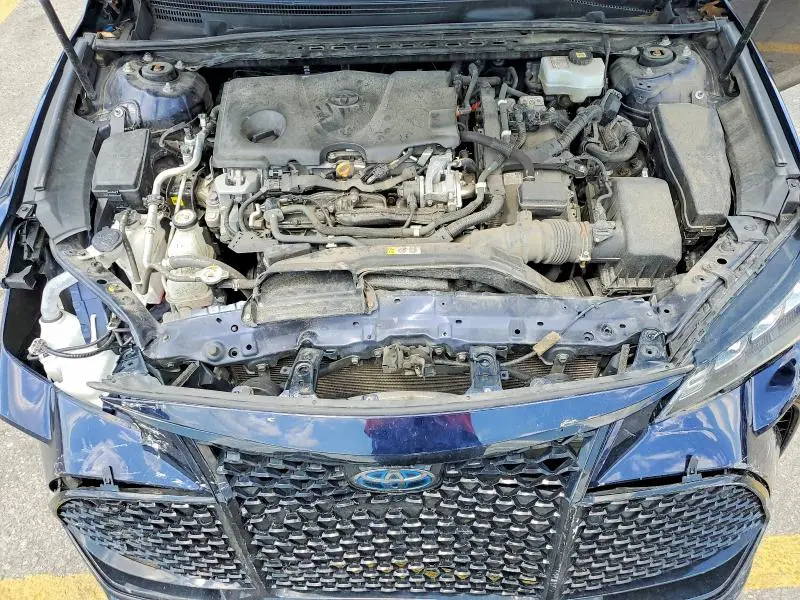 2021 TOYOTA AVALON XSE  