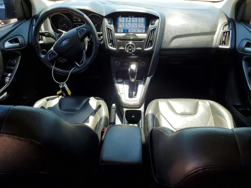 2017 FORD FOCUS TITANIUM  