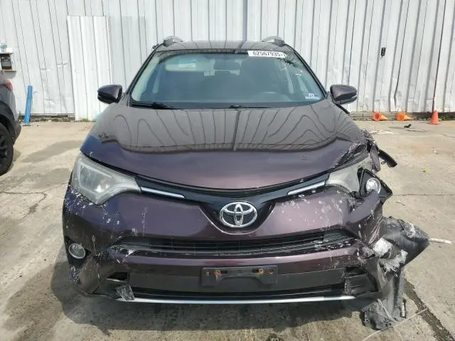 2016 TOYOTA RAV4 XLE  