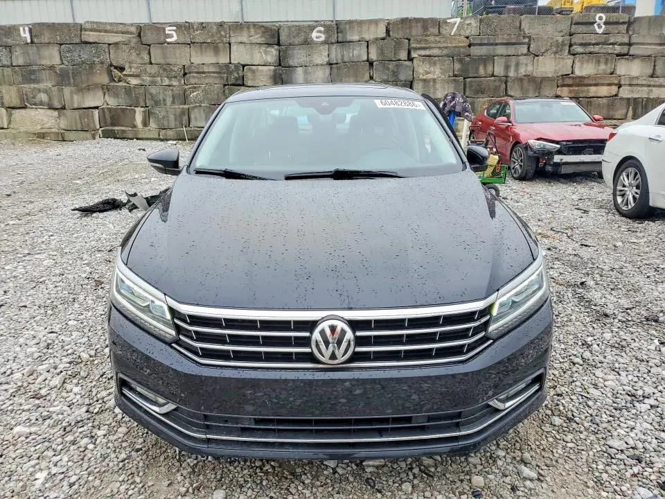 2018 VOLKSWAGEN PASSAT SEL PREMIUM  