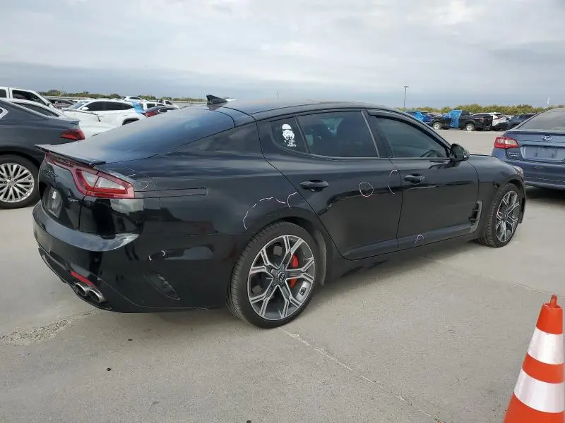 2018 KIA STINGER GT1  