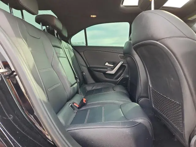 2019 MERCEDES-BENZ A 220  