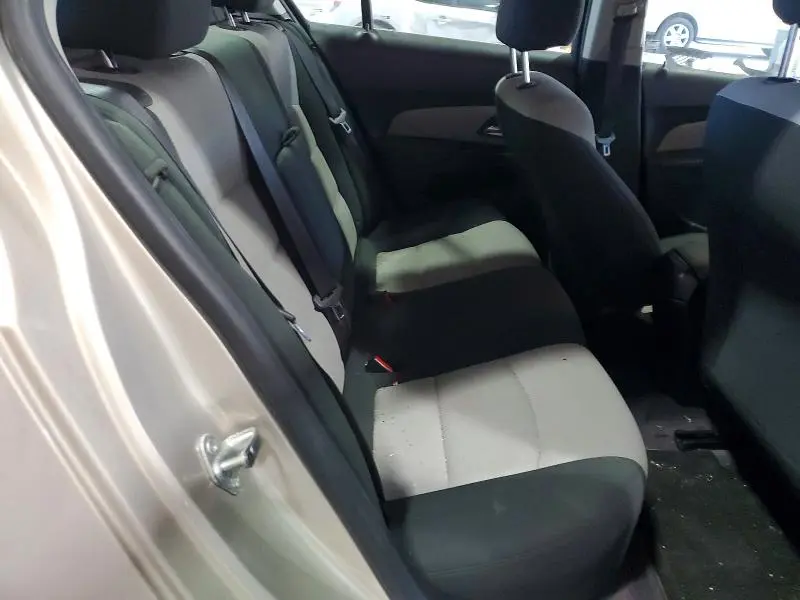 2012 CHEVROLET CRUZE LS  