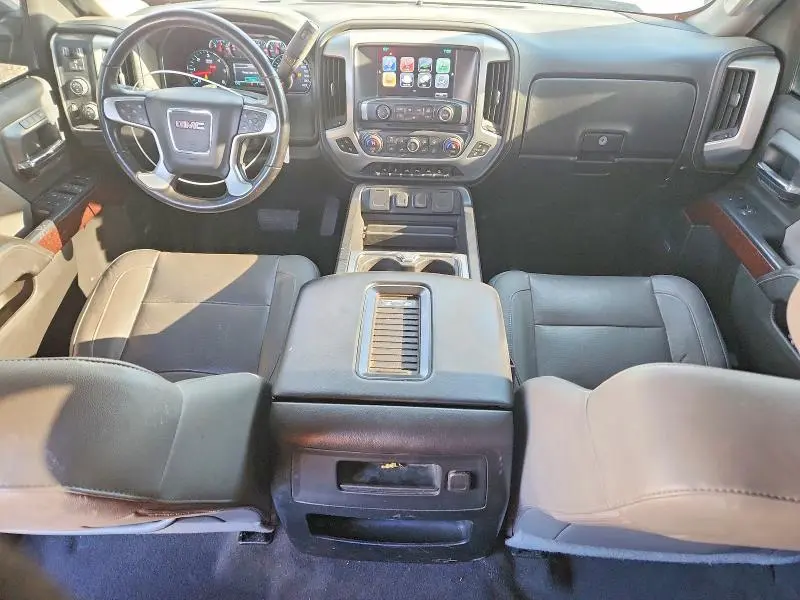 2018 GMC SIERRA K1500 SLT  