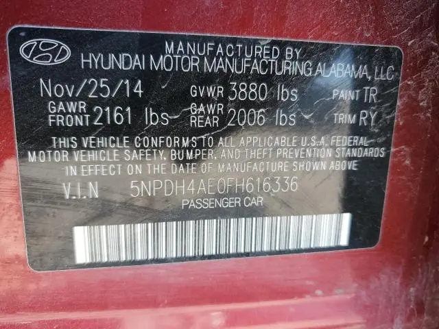 2015 HYUNDAI ELANTRA SE  