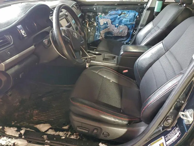 2017 TOYOTA CAMRY LE  