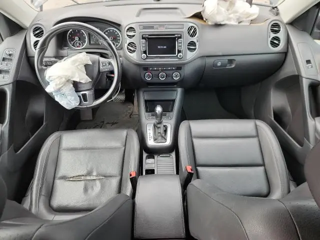 2013 VOLKSWAGEN TIGUAN S  