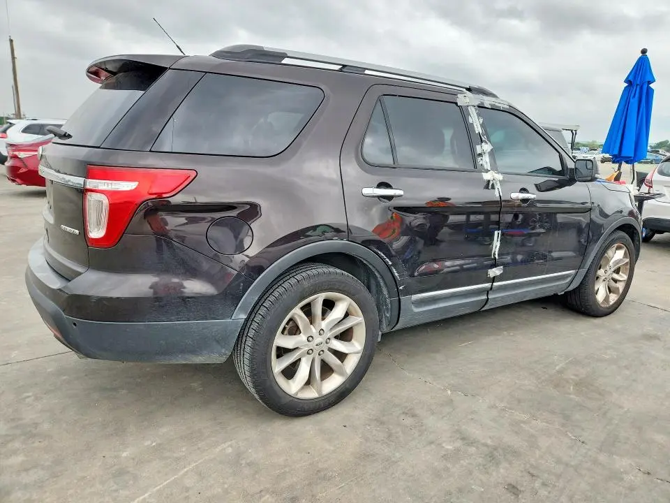2013 FORD EXPLORER XLT  