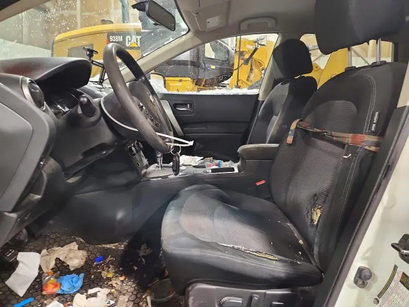 2012 NISSAN ROGUE S  