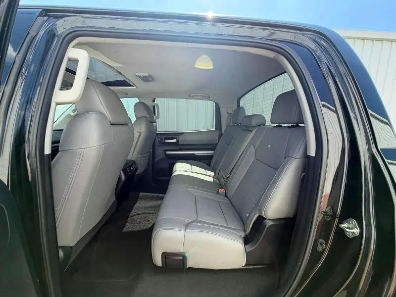2014 TOYOTA TUNDRA CREWMAX LIMITED  
