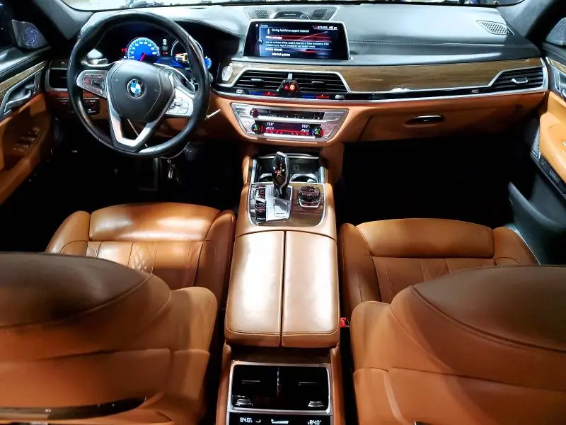 2016 BMW 750 XI  
