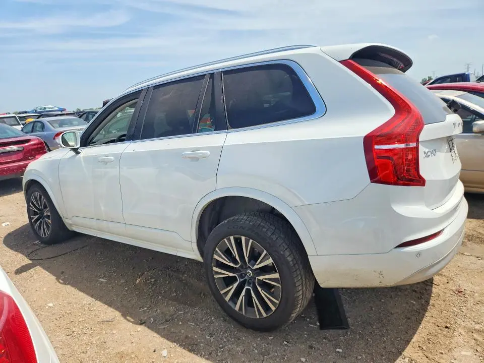 2022 VOLVO XC90 T5 MOMENTUM  