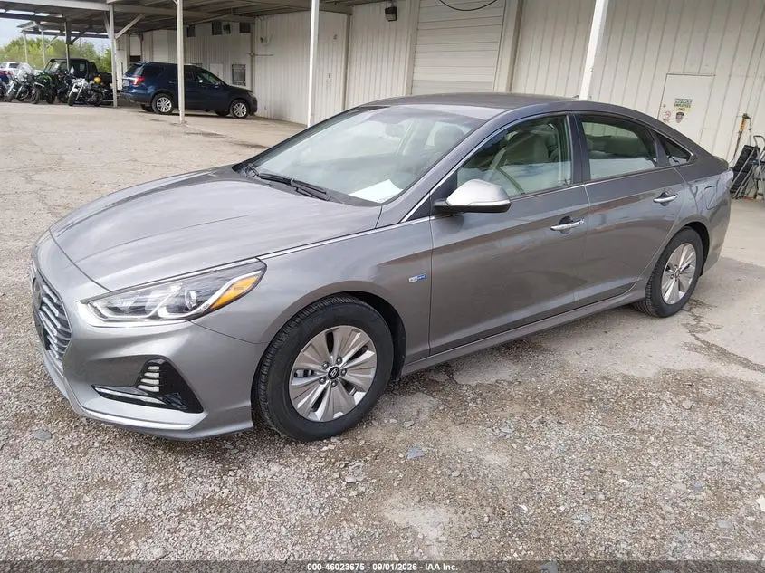 2018 HYUNDAI SONATA HYBRID SE