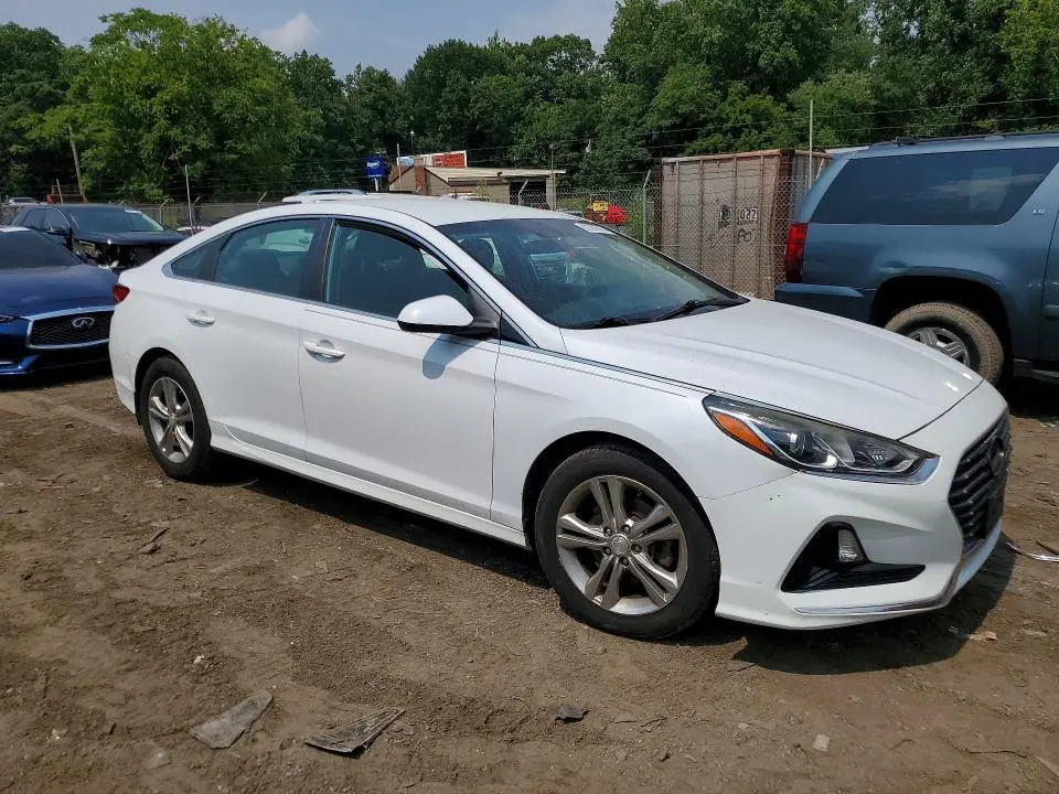 2018 HYUNDAI SONATA SE  