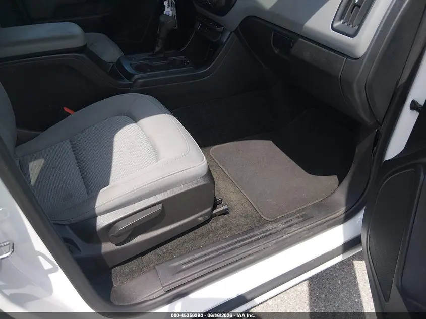 2017 CHEVROLET COLORADO WT