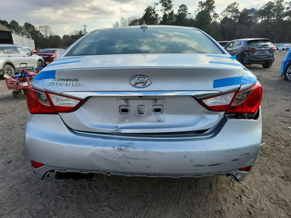 2014 HYUNDAI SONATA GLS  