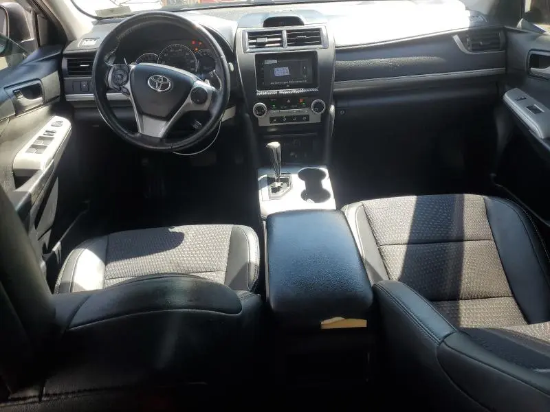 2013 TOYOTA CAMRY SE  