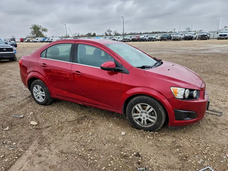 2016 CHEVROLET SONIC LT  