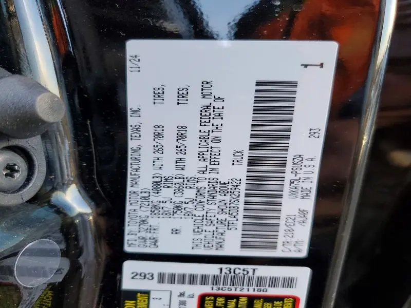 2025 TOYOTA TUNDRA SR5  