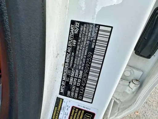 2023 MERCEDES-BENZ C 300  