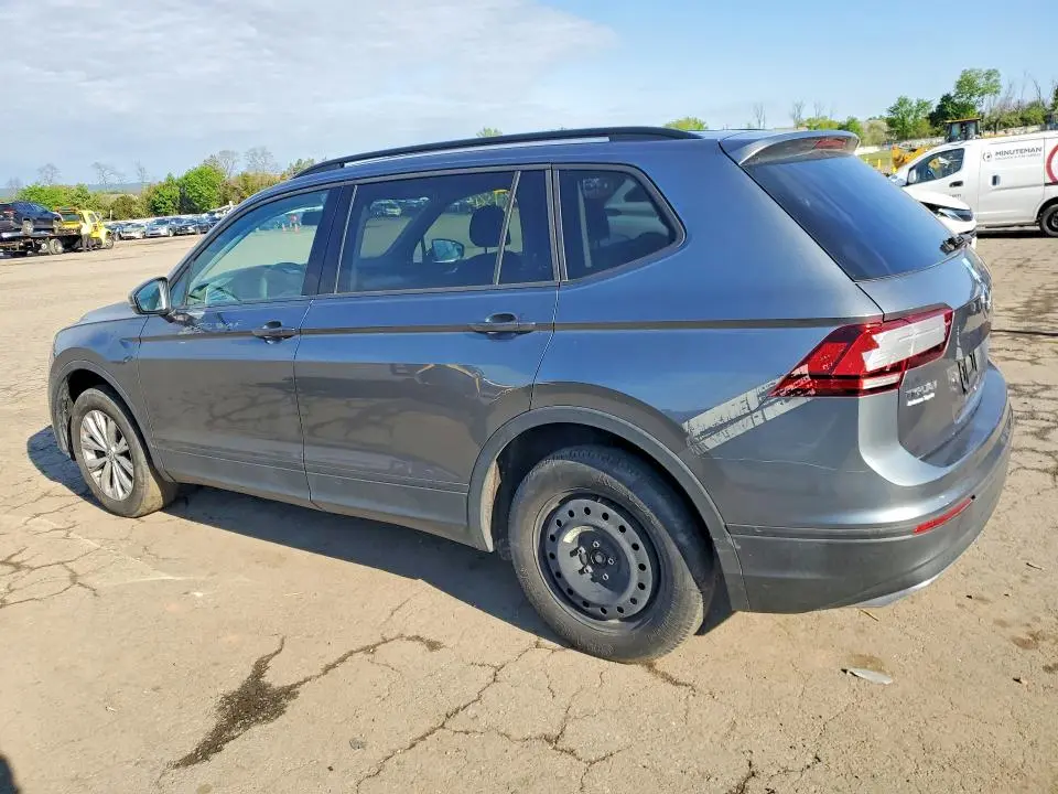 2018 VOLKSWAGEN TIGUAN S  
