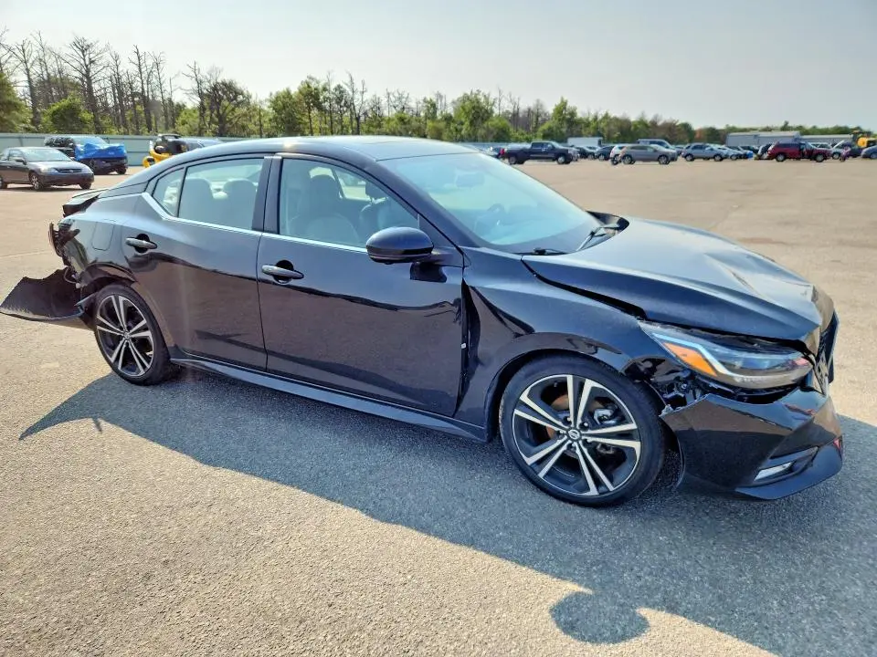 2023 NISSAN SENTRA SR  