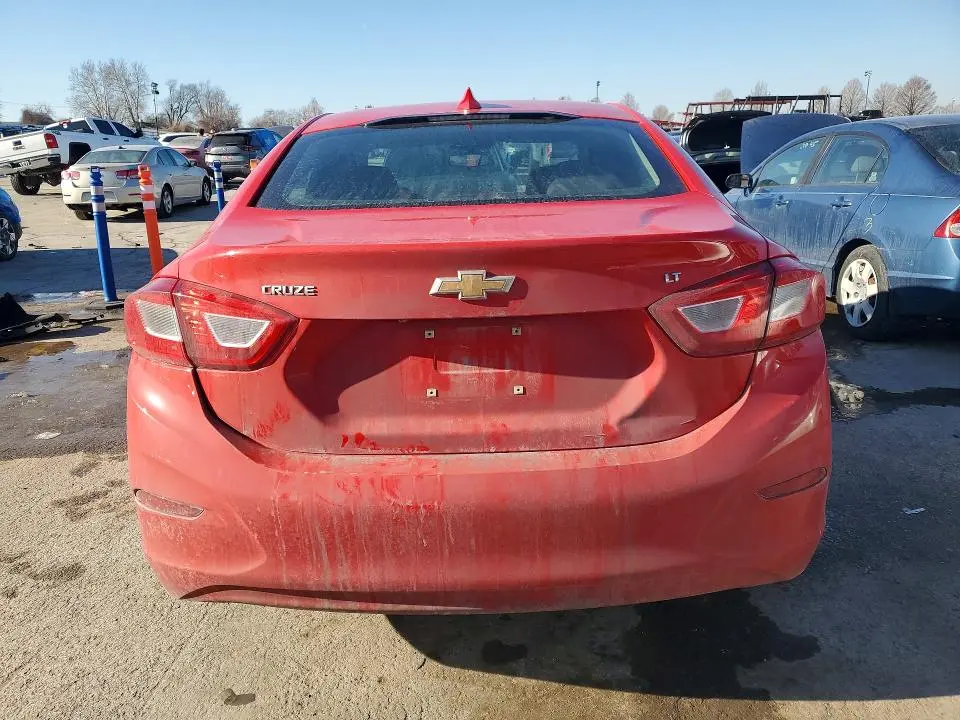2018 CHEVROLET CRUZE LT  