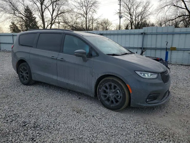 2021 CHRYSLER PACIFICA TOURING L  