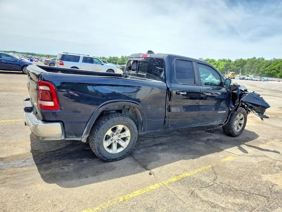 2019 RAM 1500 LARAMIE  