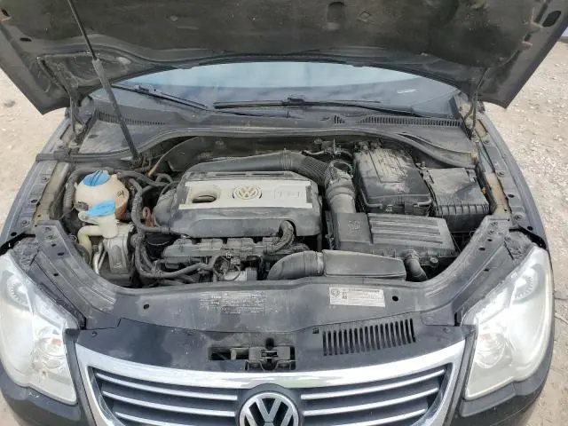2011 VOLKSWAGEN EOS LUX  
