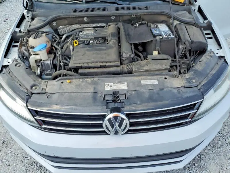 2017 VOLKSWAGEN JETTA SE  