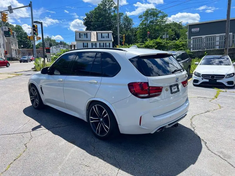 2016 BMW X5 M  