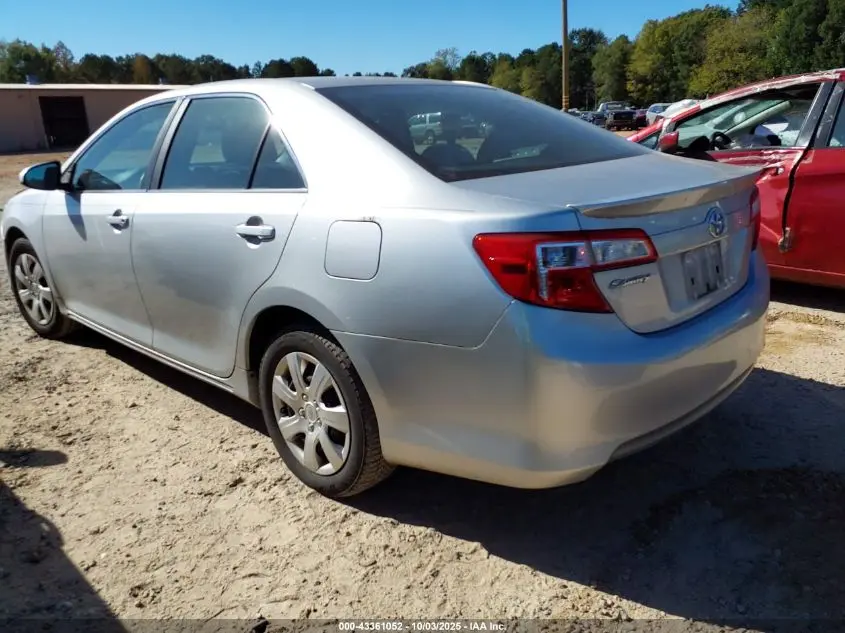 2012 TOYOTA CAMRY LE