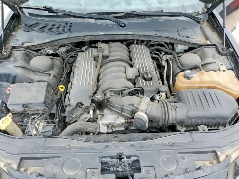 2012 CHRYSLER 300 SRT-8  