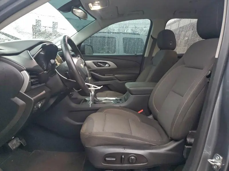 2020 CHEVROLET TRAVERSE LT  