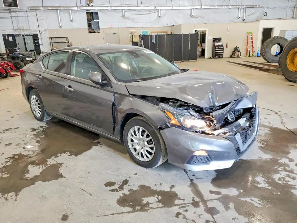 2022 NISSAN ALTIMA S  