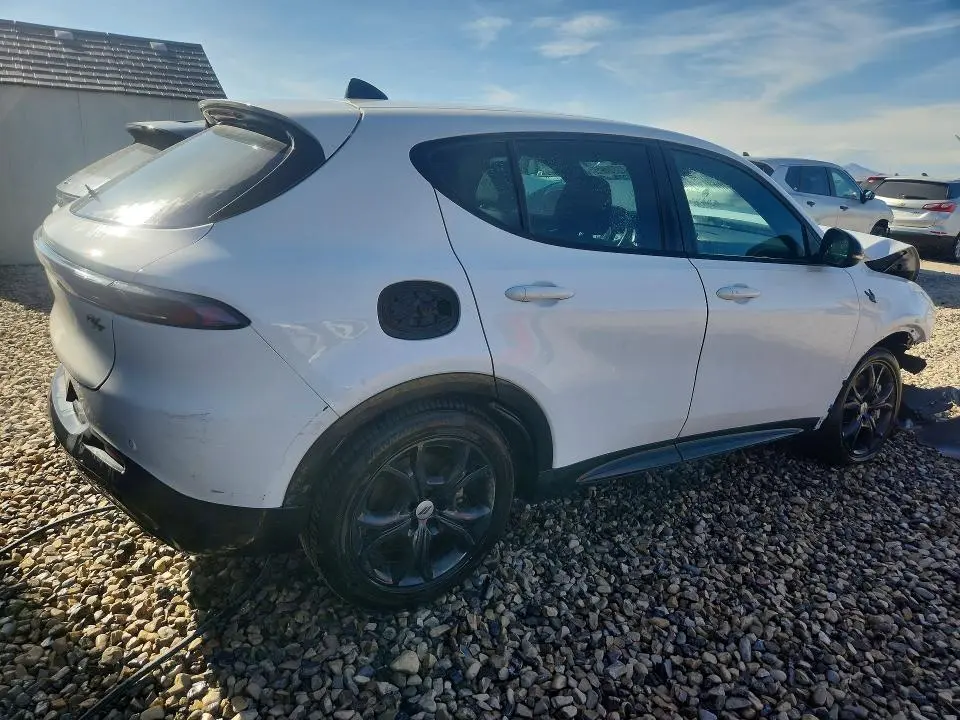 2024 DODGE HORNET R  