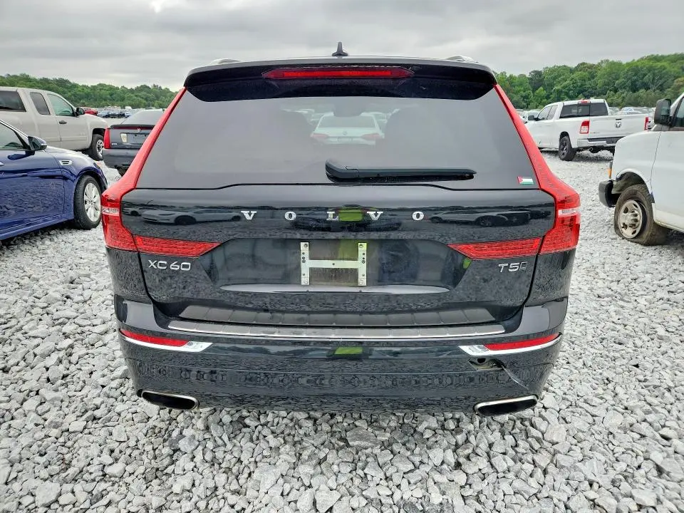 2021 VOLVO XC60 T5 INSCRIPTION  